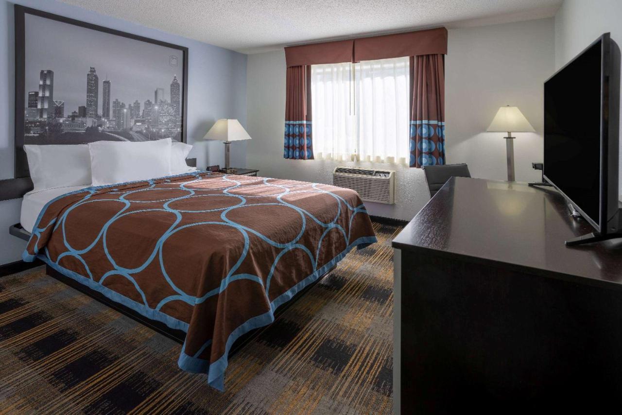Super 8 By Wyndham Villa Rica Bagian luar foto